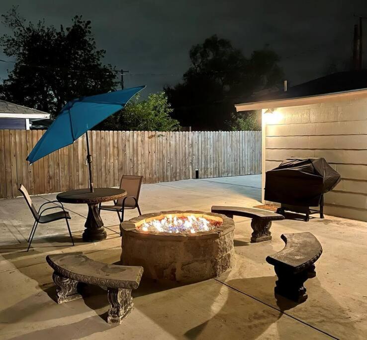 Cozy Haus Relaxing 'Home Base' Wifi Location Close To Town And Rivers, Schlitterbahn, Gruene New Braunfels Luaran gambar